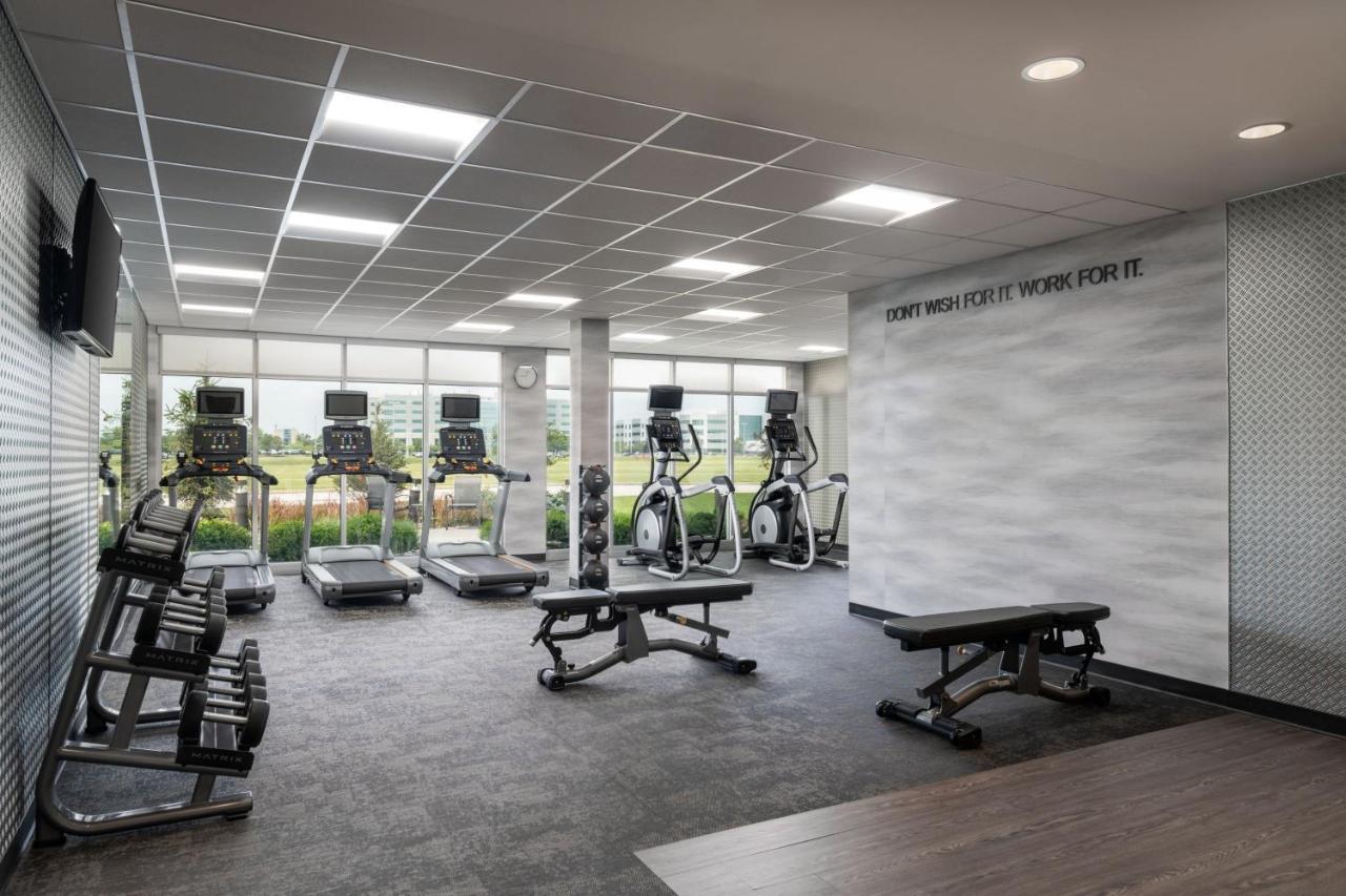 Fairfield Inn & Suites By Marriott Cleveland Tiedeman Road Brooklyn Bagian luar foto